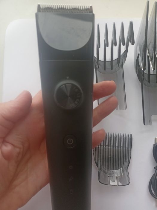 Машинка - триммер для стрижки