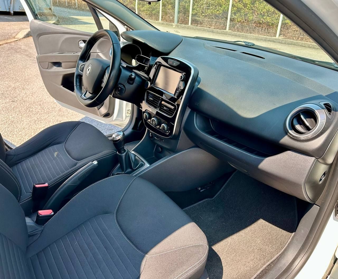Renault Clio Tourer 1.5dci poucos kms