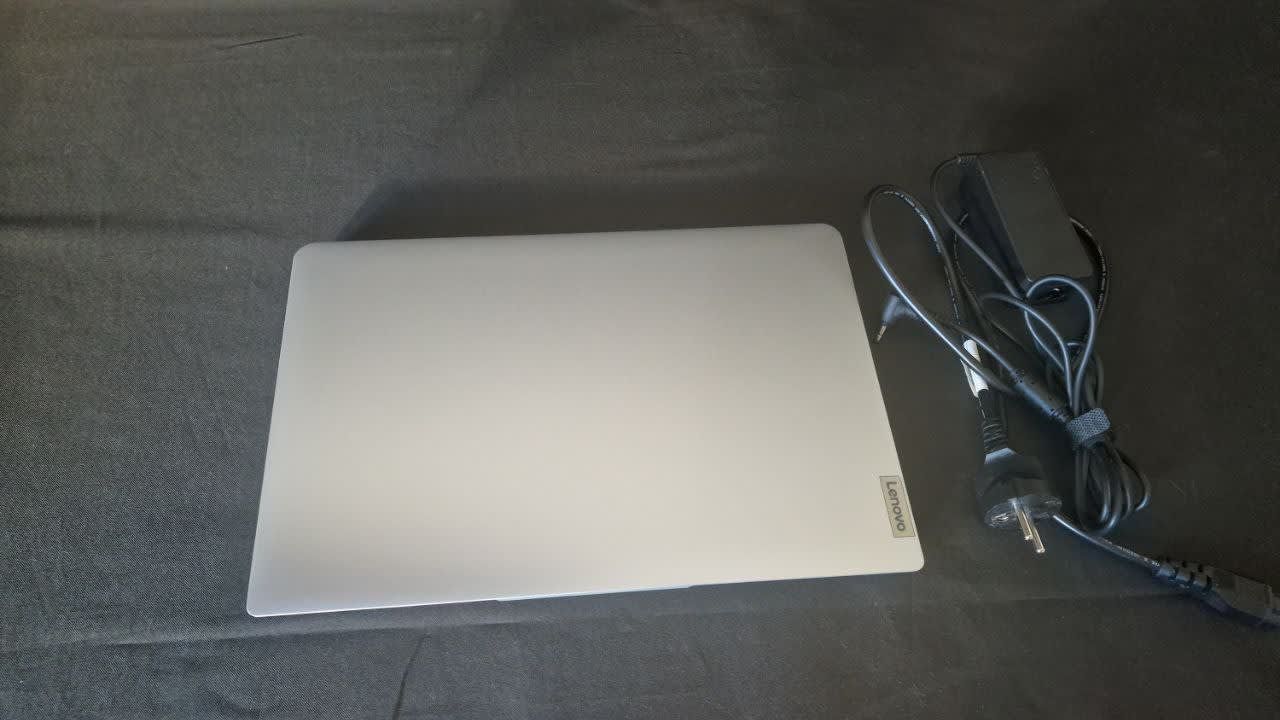 Pc Portatil Lenovo IdeaPad1 Intel Celeron N4120