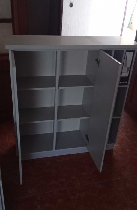 Móvel escritório pastas