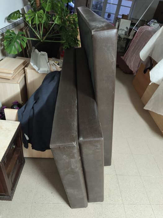 Cabeceira pele + cama