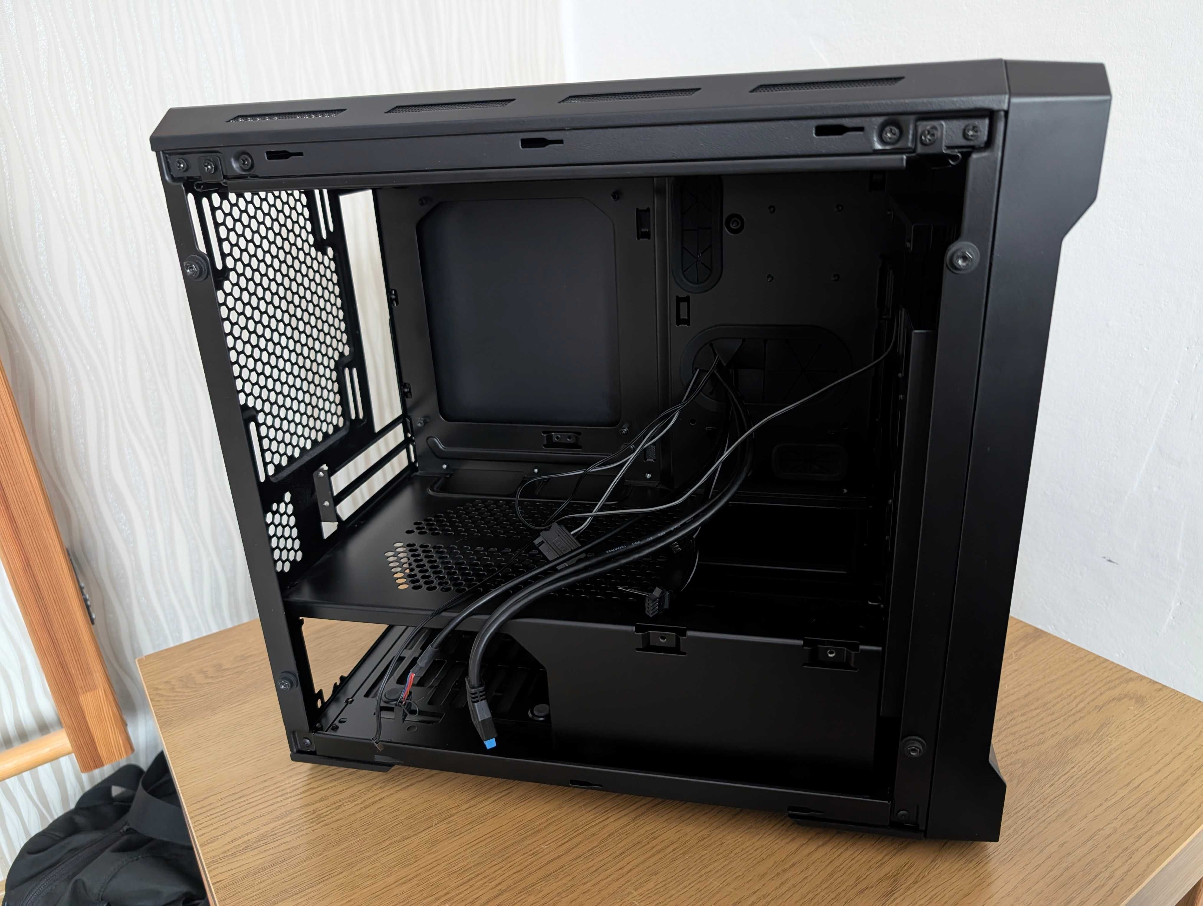 Phanteks Enthoo Evolv ITX – czarna, z szybą, stan bardzo dobry