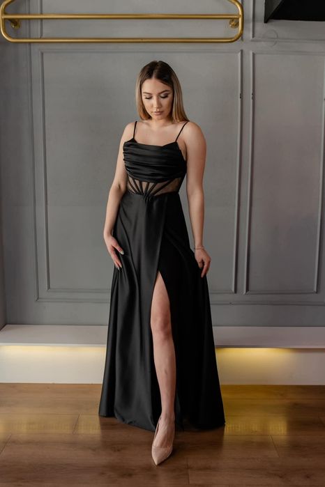 Терміново!Чорна,вечірня сукня