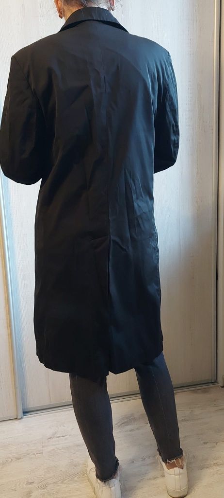 Płaszcz czarny,klasyczny,oversize