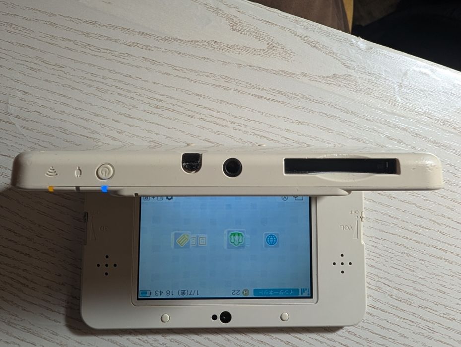 New Nintendo 3ds модифікаована