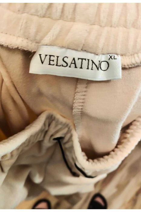 Beżowy welurowy dres miękki cozy 95% bawełna |Velsatino XL