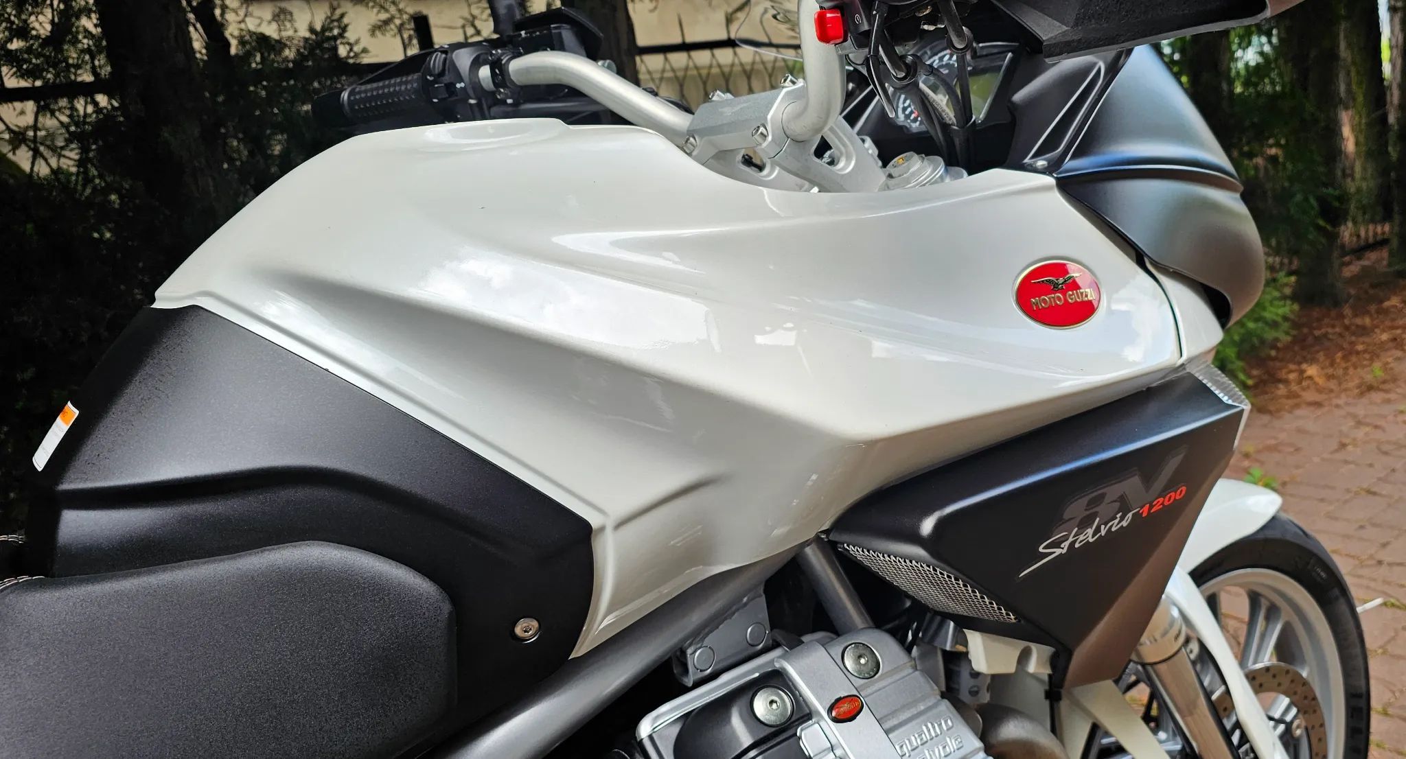 Moto Guzzi Stelvio 1200 8V ABS TC kufry lift transport raty