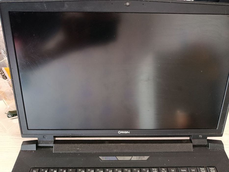 Ноутбук Clevo p750zm