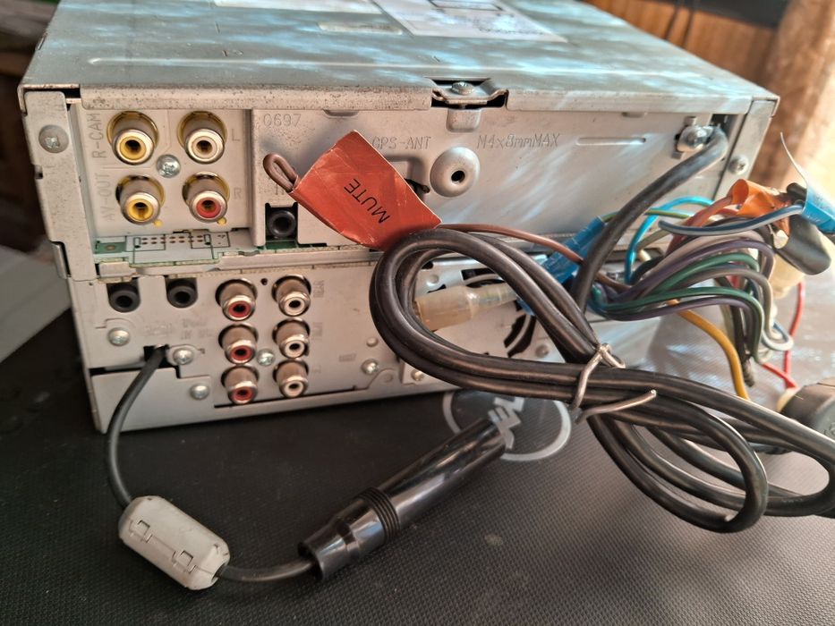 Оригінальна магнітола Kenwood DNX-4210 BT