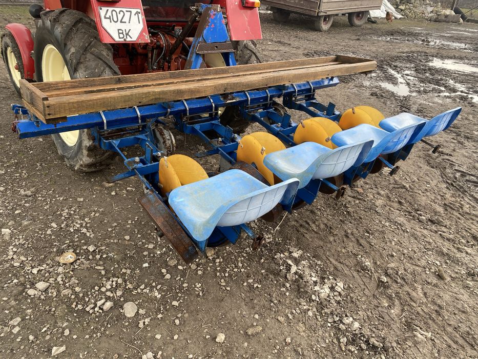 Саджалка для капусти, розсадосаджалка