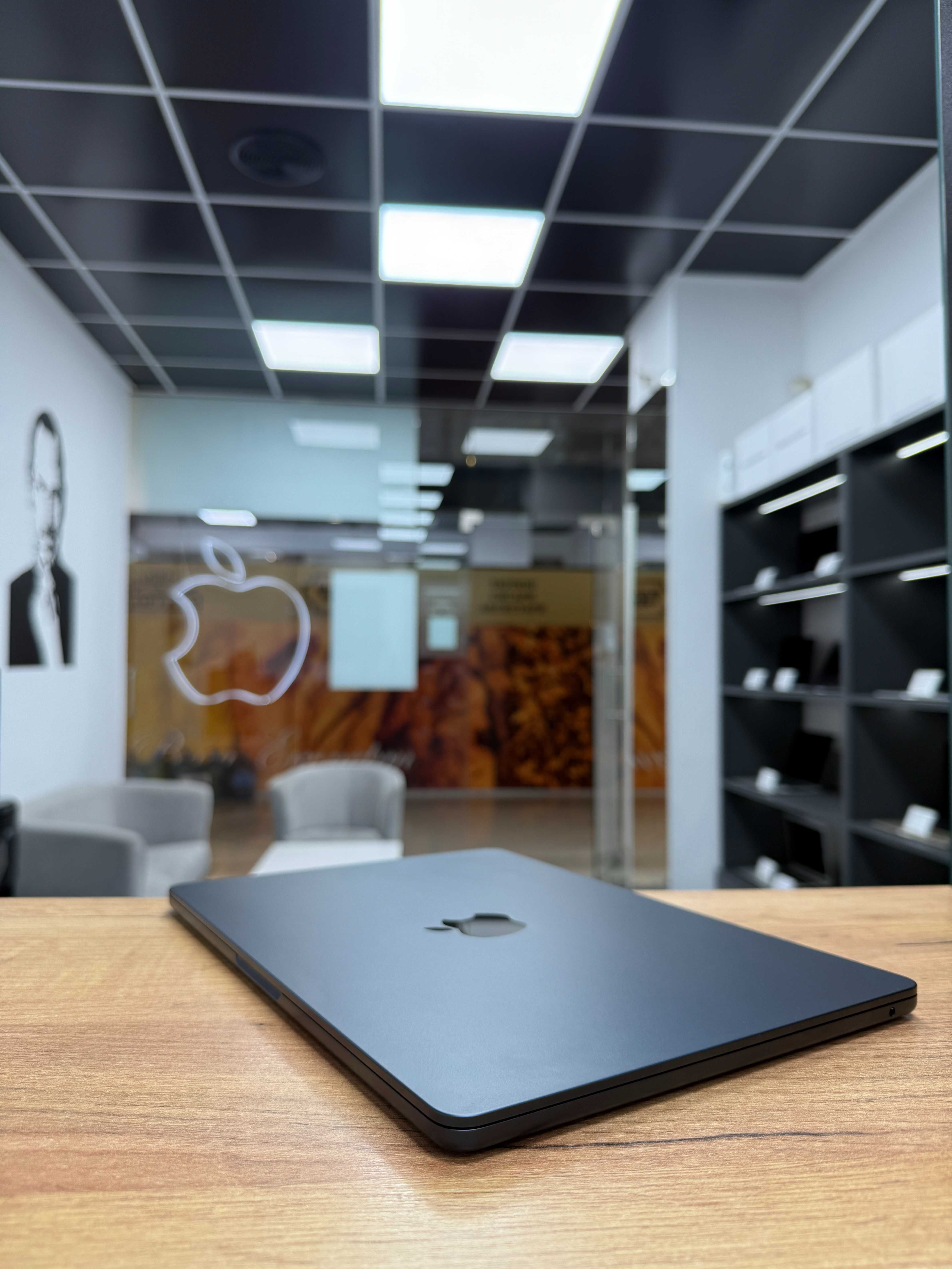 Macbook Air 2022 (2024) (M2/ 8gb/256 ssd) Офіційна гарантія/ 98815SV