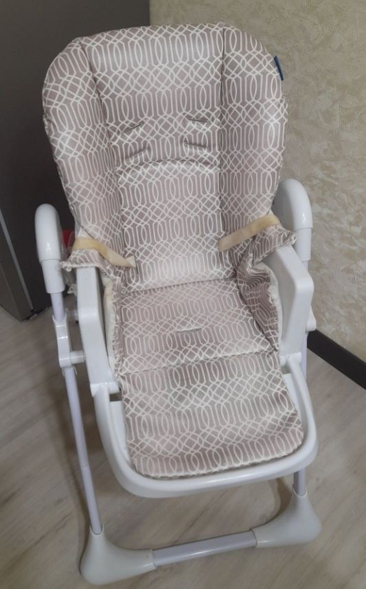 Продам детский стульчик для кормления складной