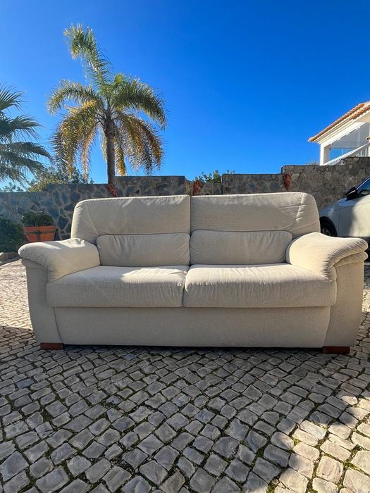 Conjunto de 3 sofás em muito bom estado