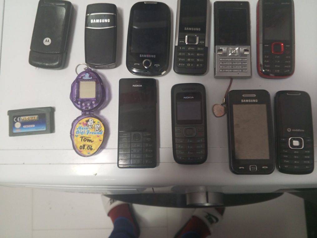 Telefony znalezione sprzedam
