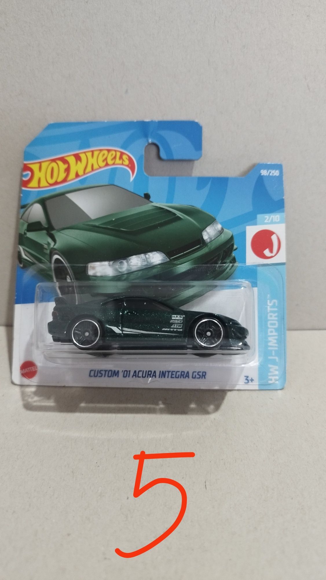 Hot Wheels em caixa