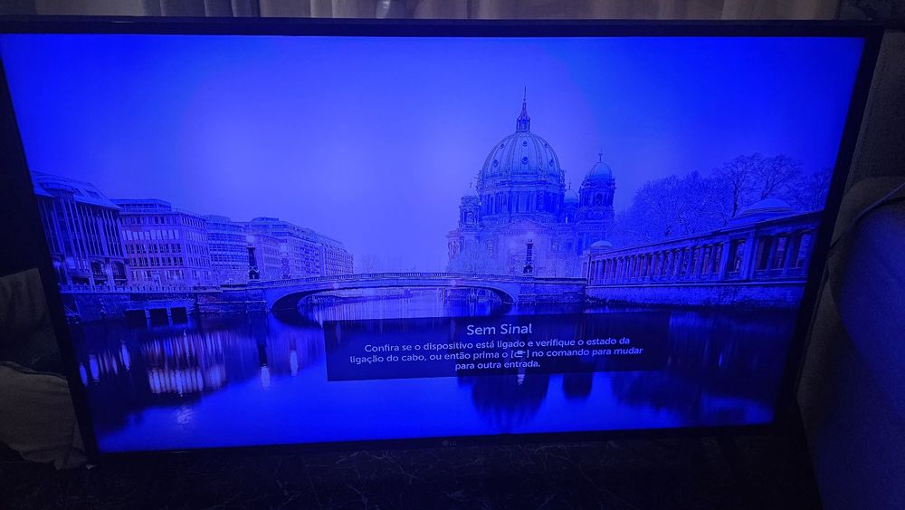Televisão Smart tv LG 43'