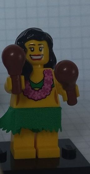 Фігурка LEGO "Hula Dancer".