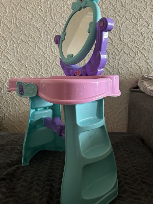 Дитячий ігровий столик