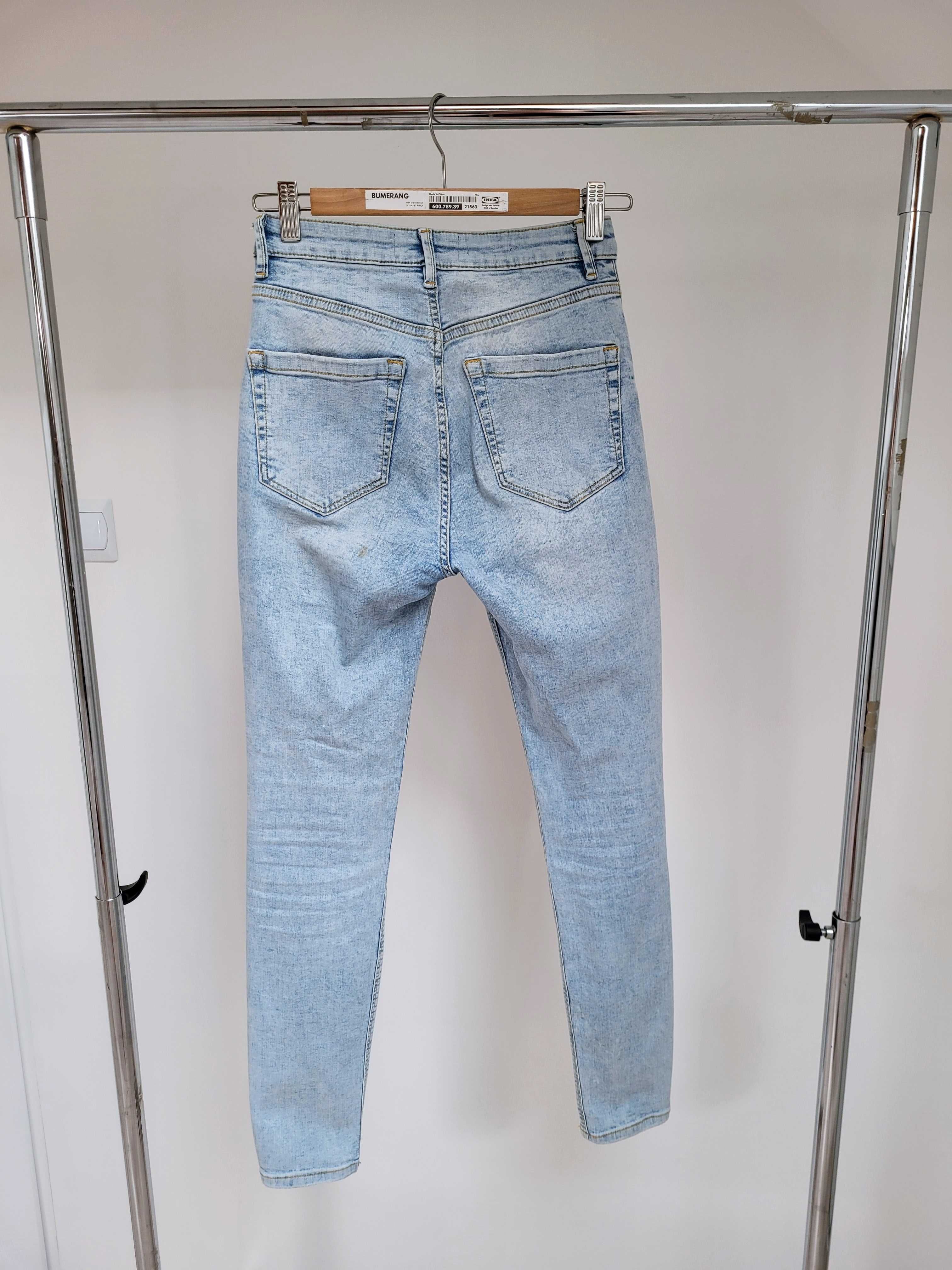 Jasnoniebieskie jeansy high waist skinny wysoki stan
55 zł
