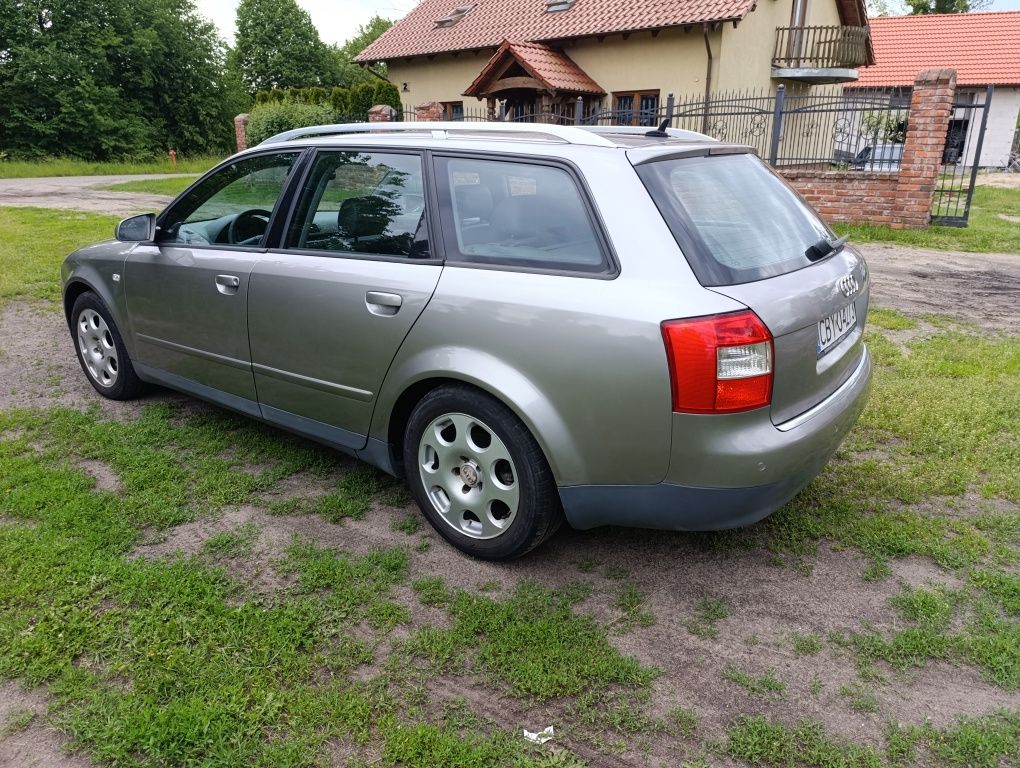 Audi A4 Avant quattro 1.9 TDI AVF 2003 webasto