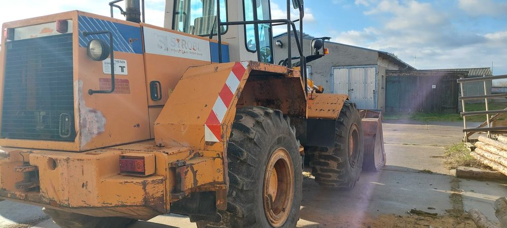 Fadroma Ładowarka czołowa