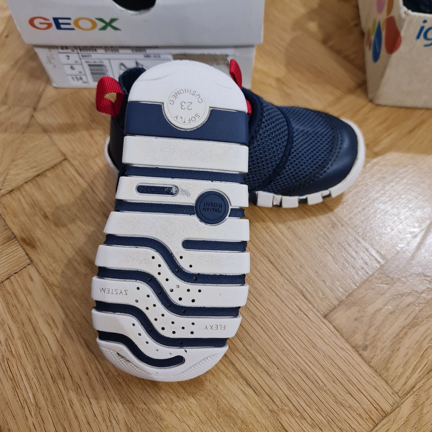 Sapatos verão geox