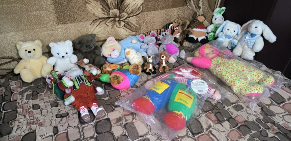 М'які    іграшки