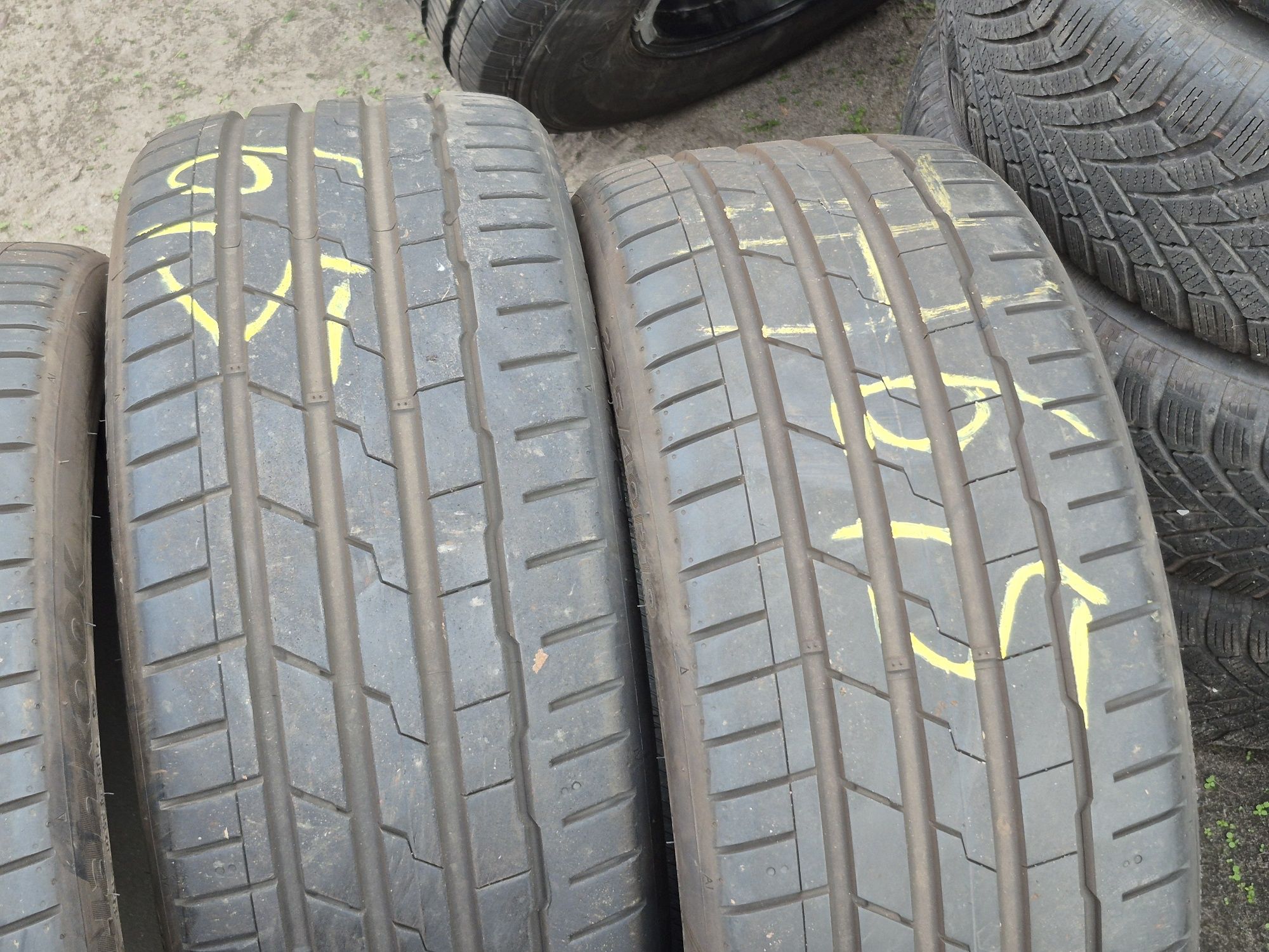 Opony letnie Hankook 235/40r19 komplet 6.5mm+Gratis