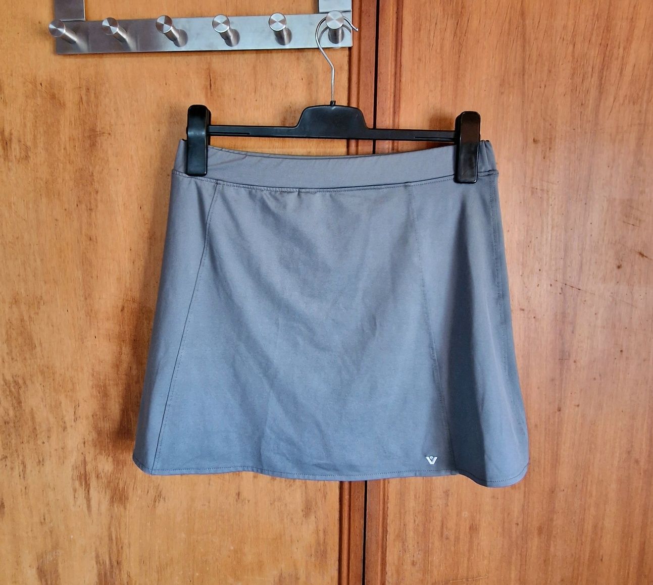 Saia-calção VSPORT. Tamanho XL