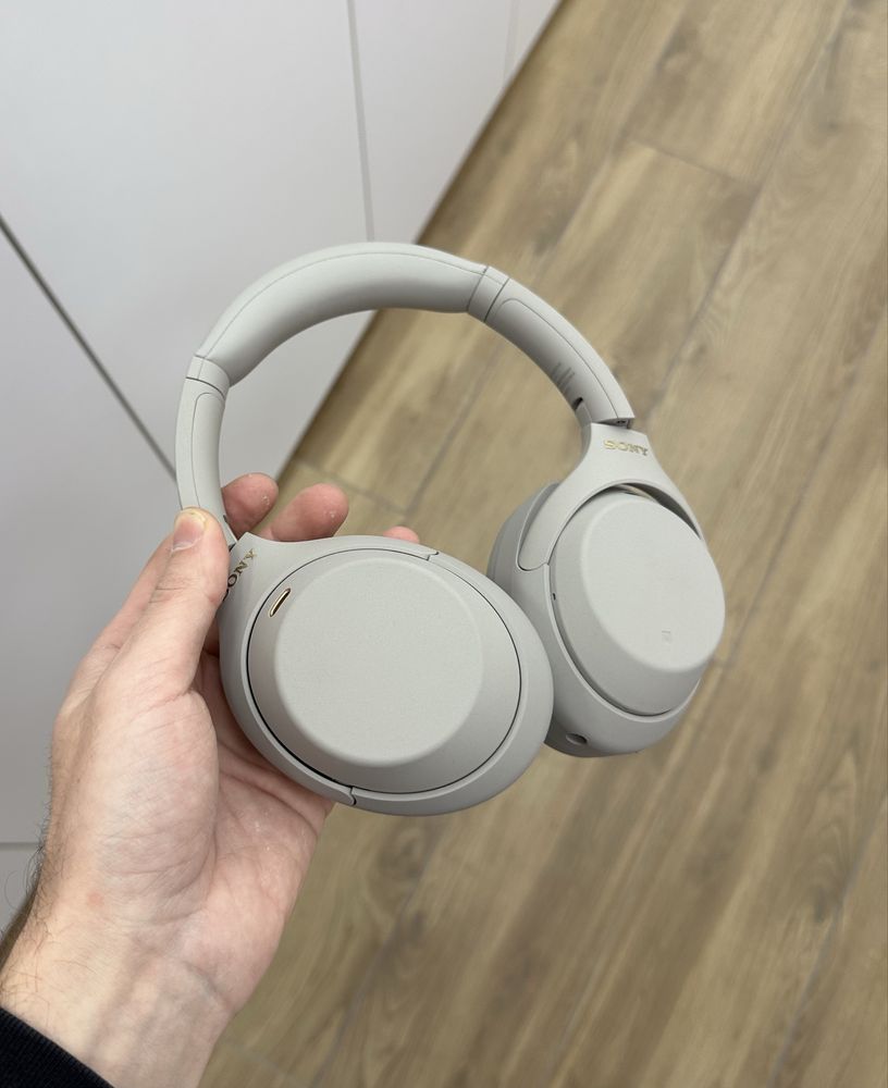 Бездротові навушники Sony WH-1000XM4