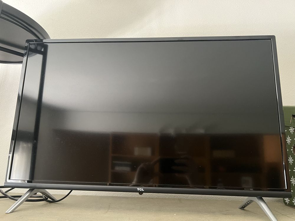 TV TCL não é Smart 32 polegadas