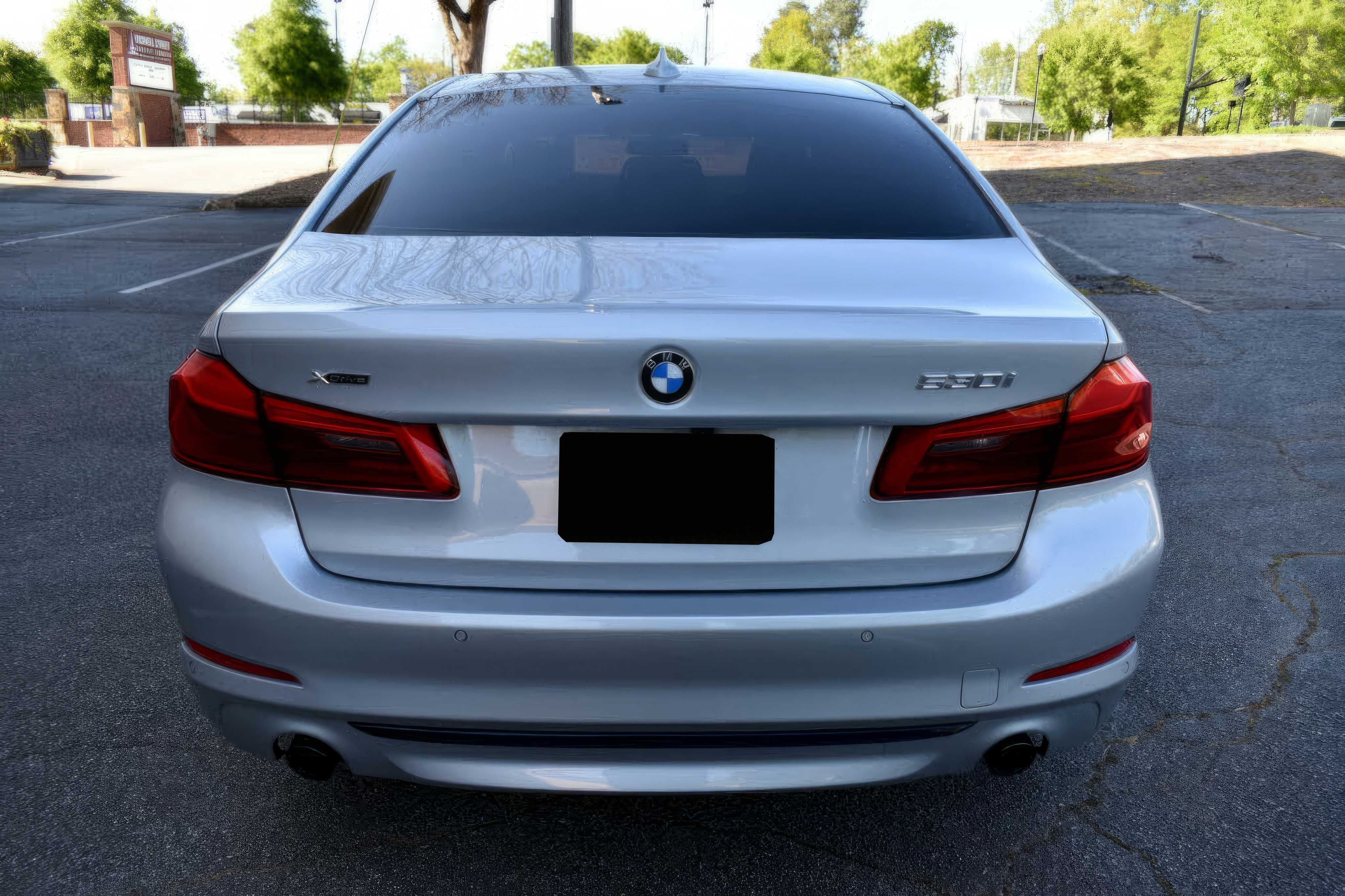 2019 BMW 5 Series 530i