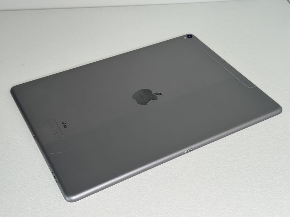 iPad Pro 12.9 2. gen. (A1671) 64GB - Cellular (LTE) - faktura VAT 23%