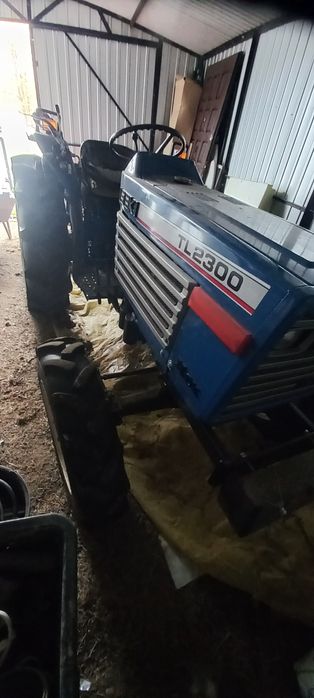 Sprzedam ciągnik Iseki Tl2300 z maszynami