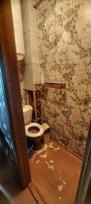 Сдається 2 кімнатна квартира в гарному районі