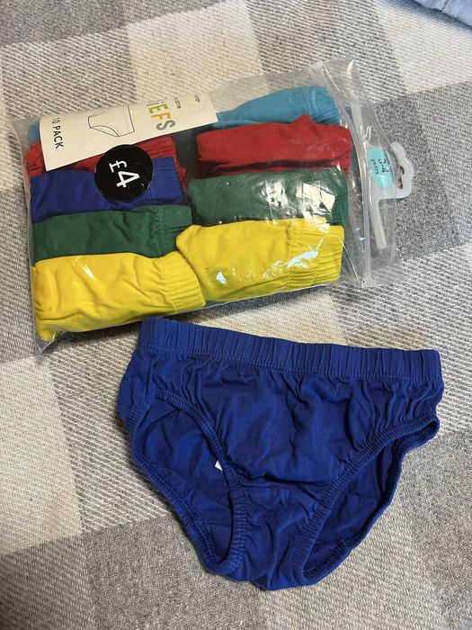 Пакет речей на хлопчика 1 - 5 років куртки жилет штани кофти взуття