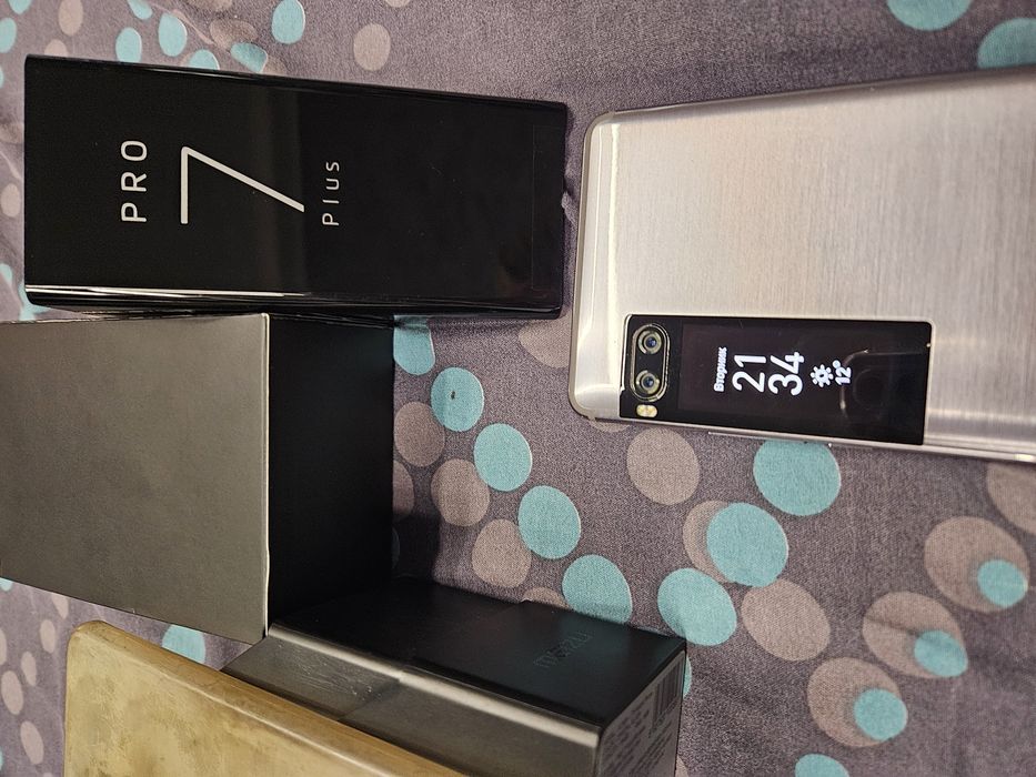 Meizu pro 7 plus 64гб. 6 озу