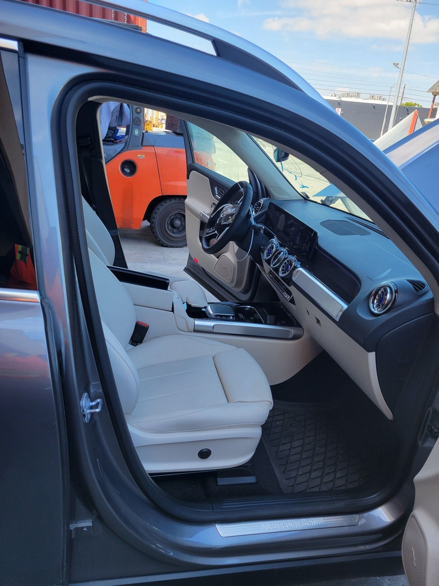 Разборка Mercedes Benz EQB 250+ x243 Мерседес Бенц 2023 г. Розбірка