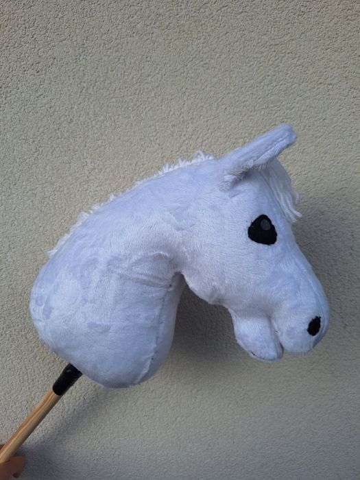 Hobbyhorse - koń na patyku