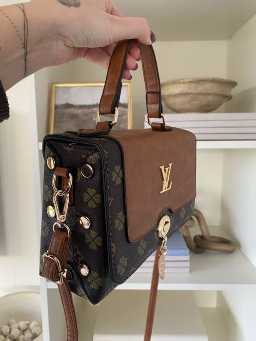 Torebka listonoszka kuferek nowa