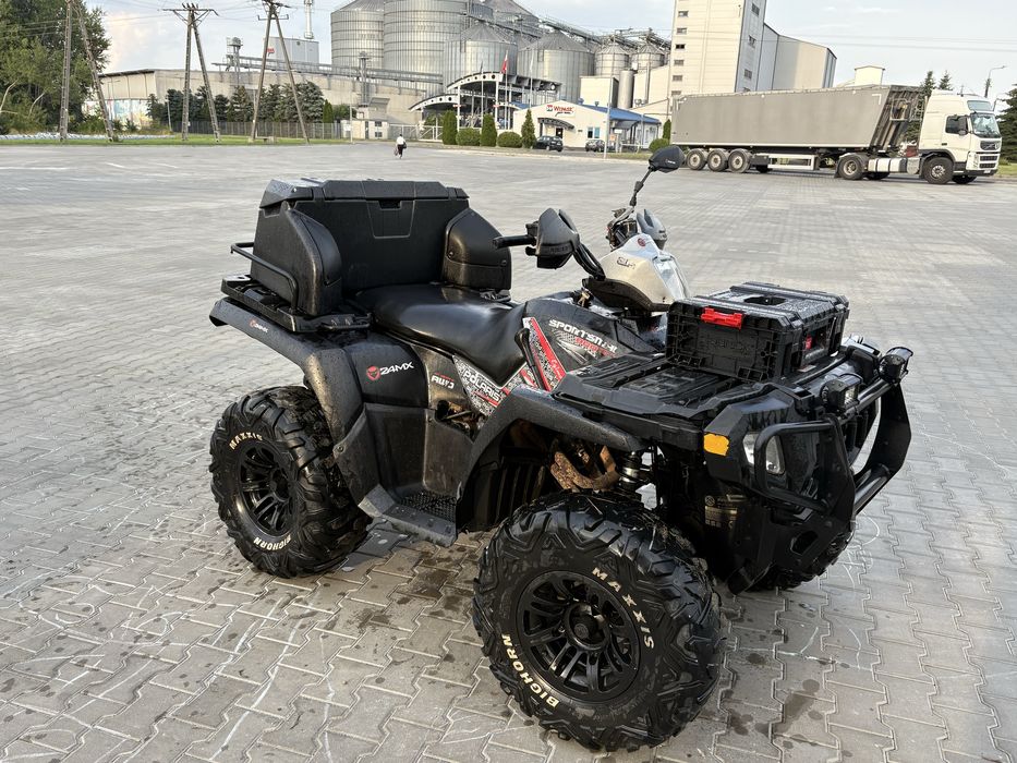 Quad Polaris Sportsman 800 EFI.