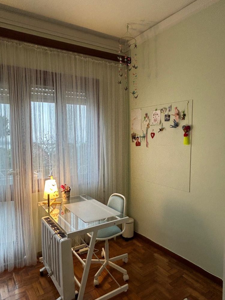 Pintura e reparos de interiores