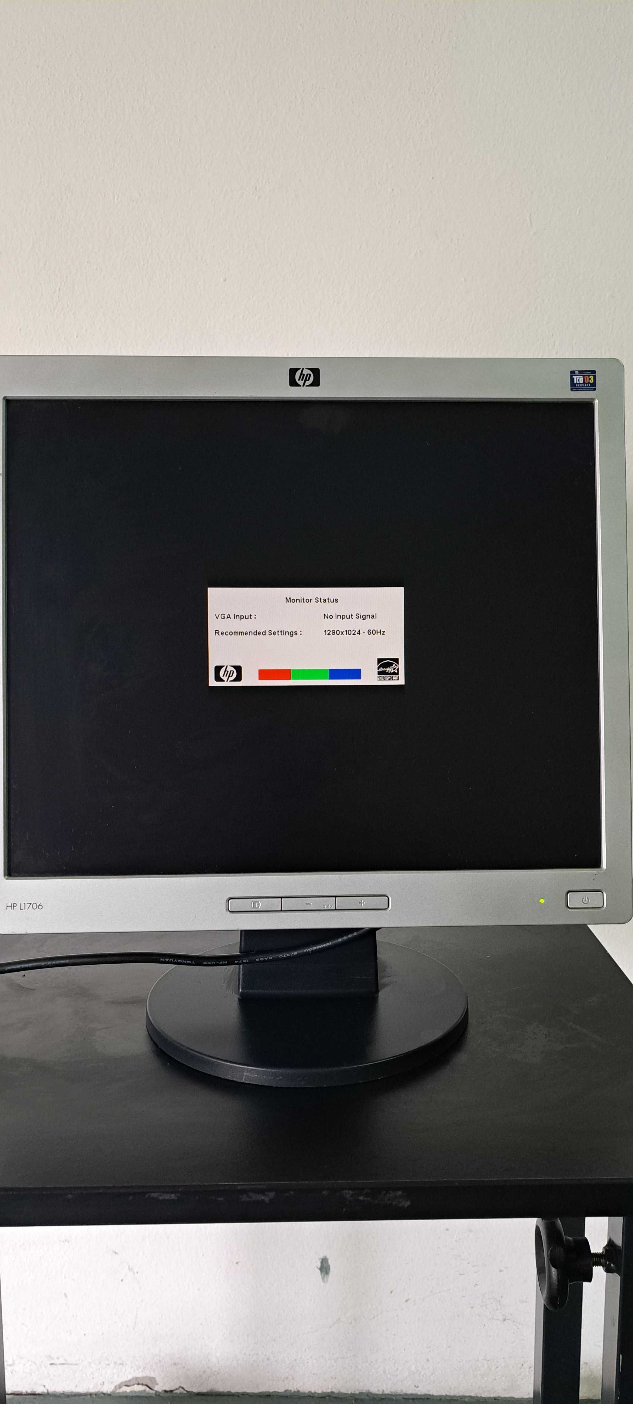 Monitor/Ecran LCD HP L1706 17"