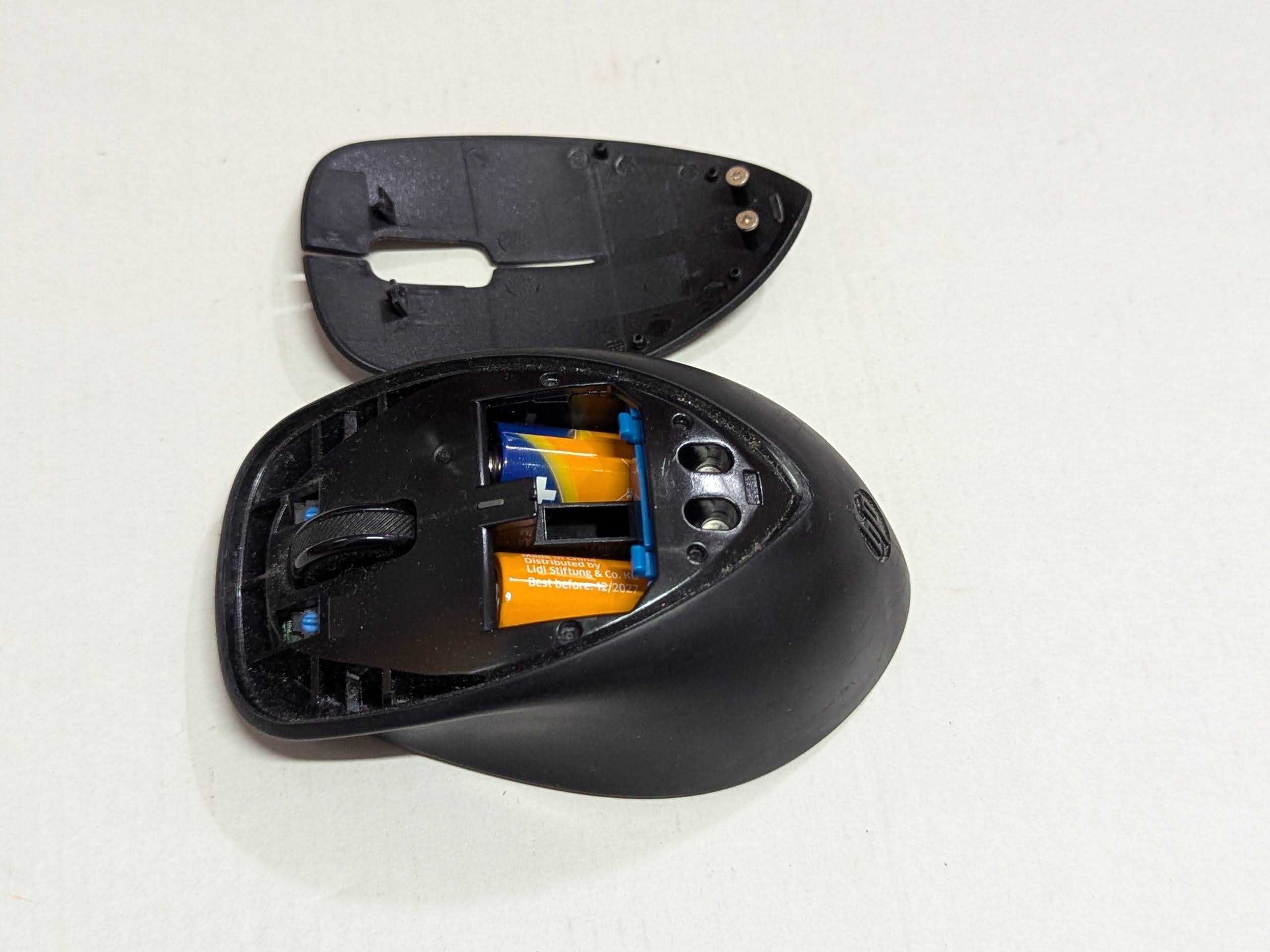 Mysz HP Comfort Grip Wireless Mouse (H2L63AA) - (bez adaptera USB)