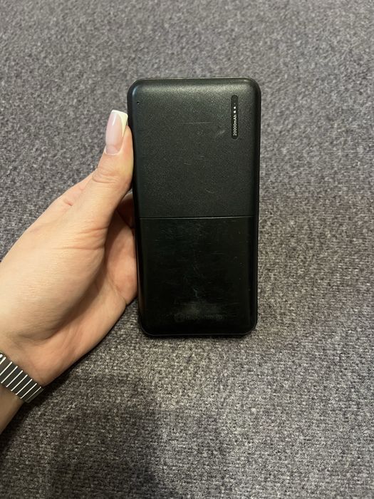 Повербанк 20000