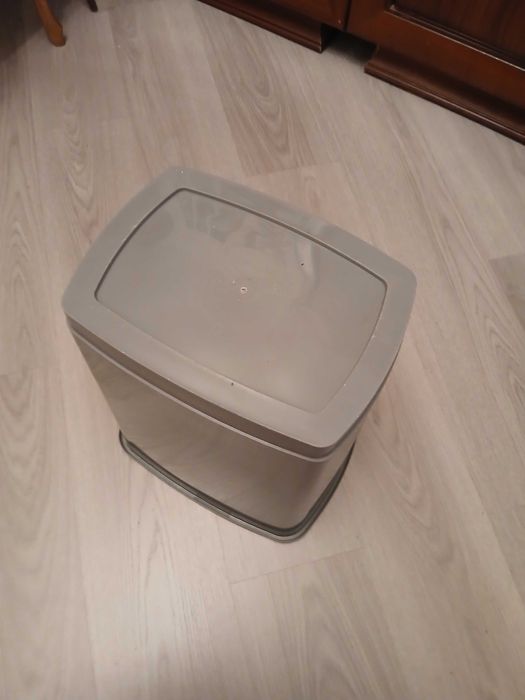 Мусорное ведро пластиковое урна