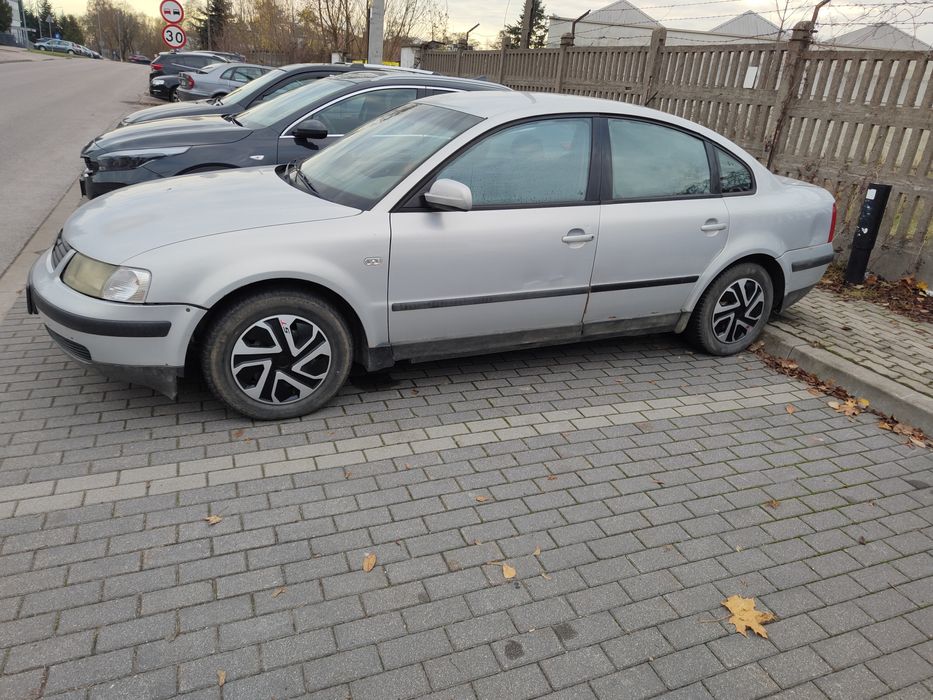 VW Passat B5 sedan 1.9 TDI 115km.