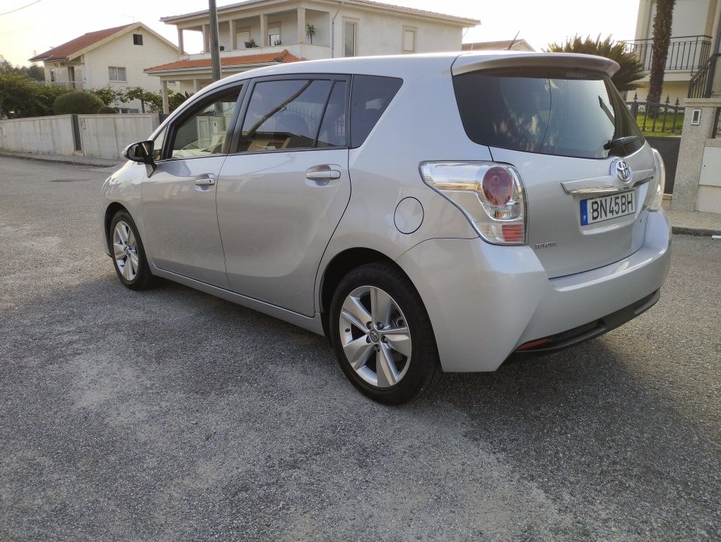 Toyota Verso 1.6 D4D 141000km 2014