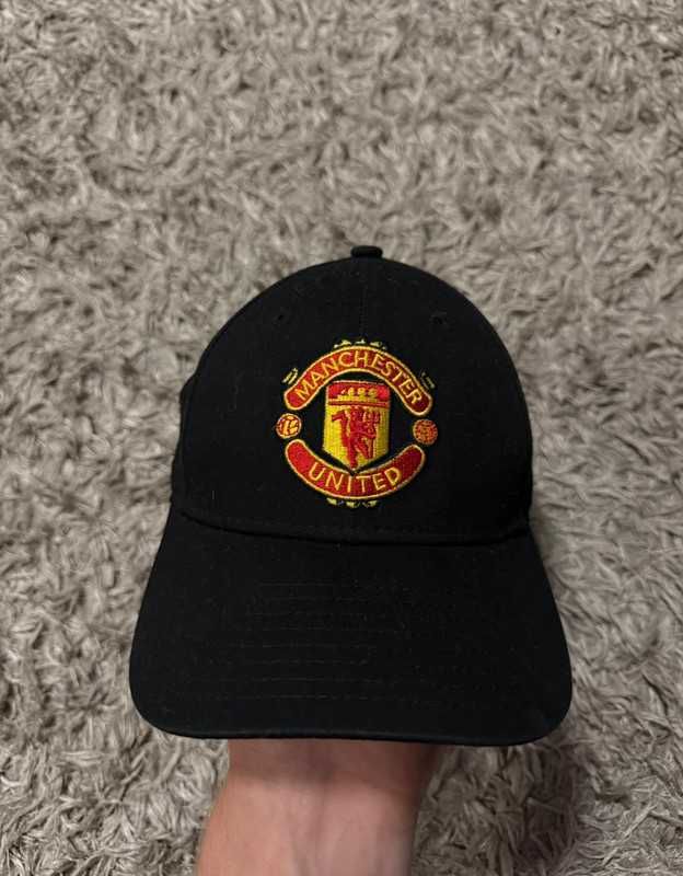 Czarna czapka Manchester United New Era - Youth