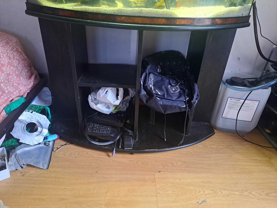 Aquario 200 litros